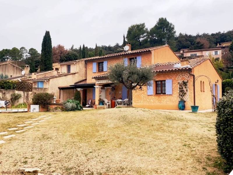 Entreprise panneau solaire près de Vidauban dans le Var