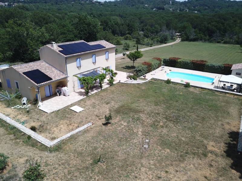 Entreprises panneaux photovoltaïques à Manosque dans les Alpes de Haute Provence